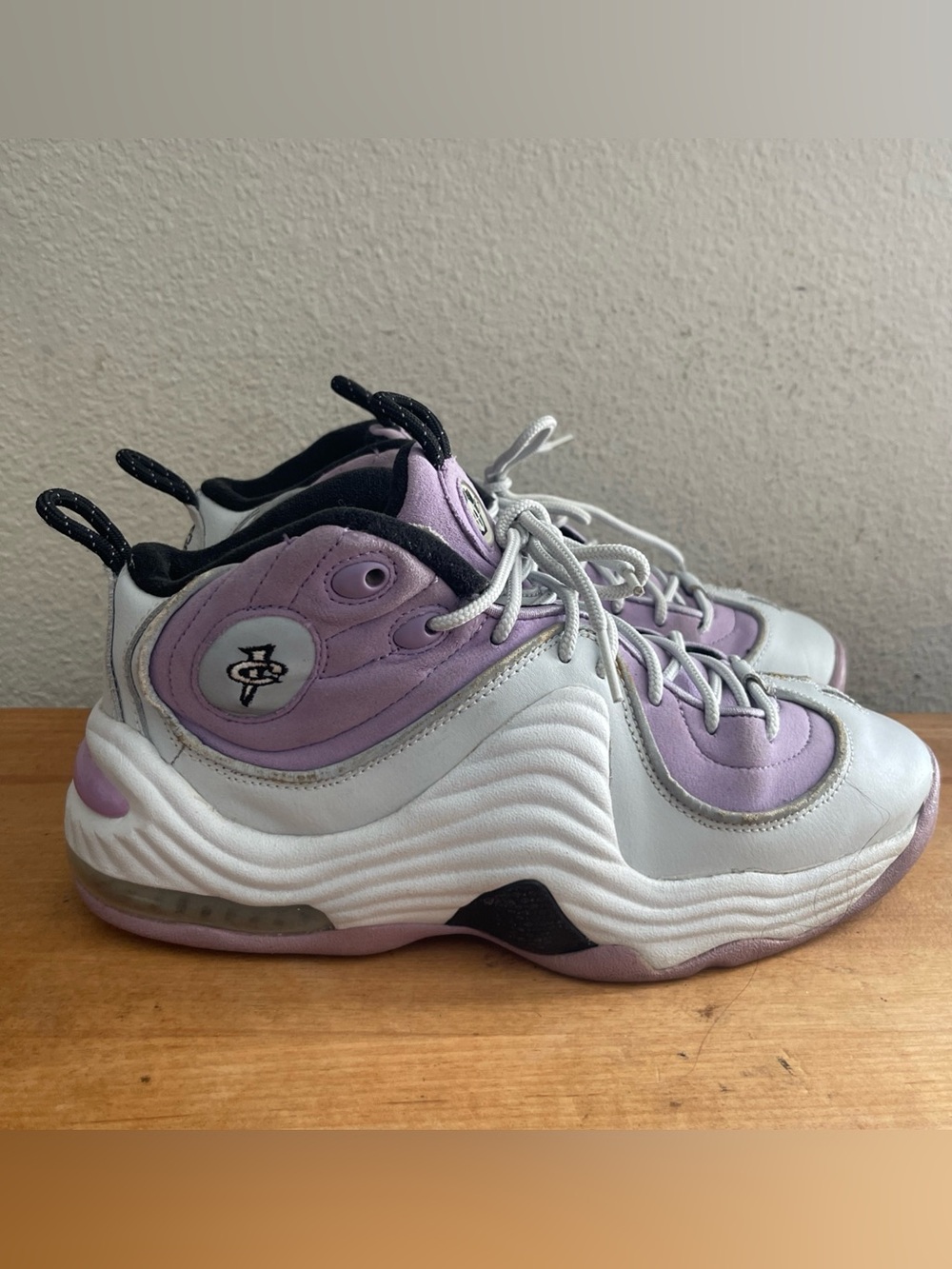 Nike Air Penny II Urban Lilac 820249-009 Athletic Women’s Sneakers Sz 7Y